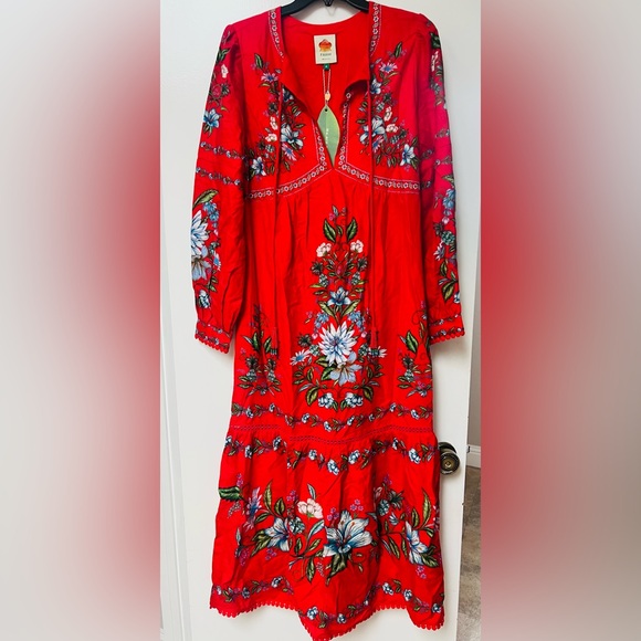 Farm Rio Red Sweet Bloom Bouquet Midi Dress - Medium - New with Tags - Picture 3 of 5